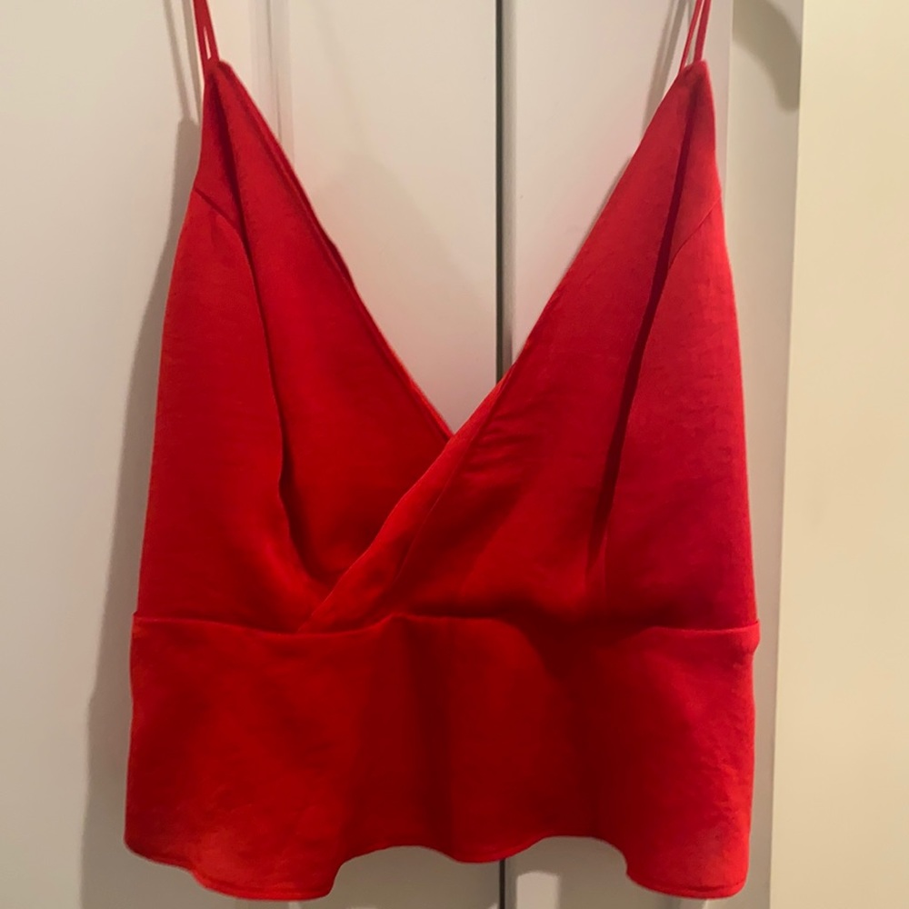 Red Express top - Picture 1 of 2
